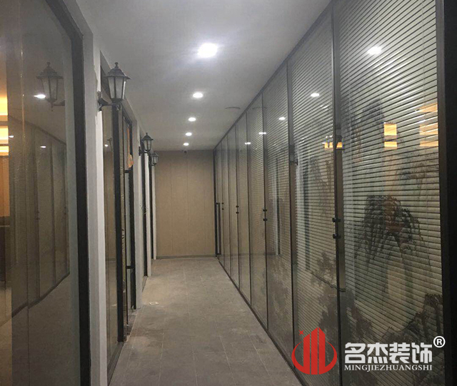 走廊91视频网站入口设计