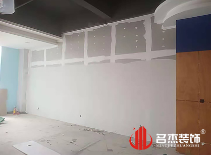 巡工地日记，佛山宏威路服装展厅91视频网站入口项目进行中